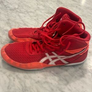 Asics Matflex 6 1084A007-601 Mens Red/Flash Coral Wrestling Shoes Size US 9